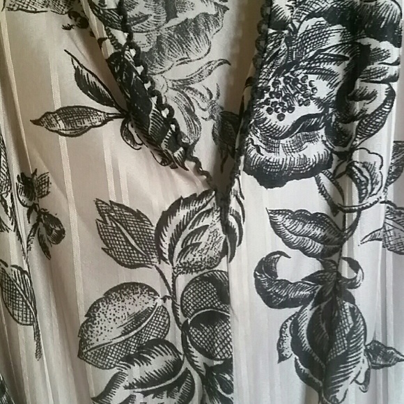Vintage Polyester Floral dress - Picture 4 of 5